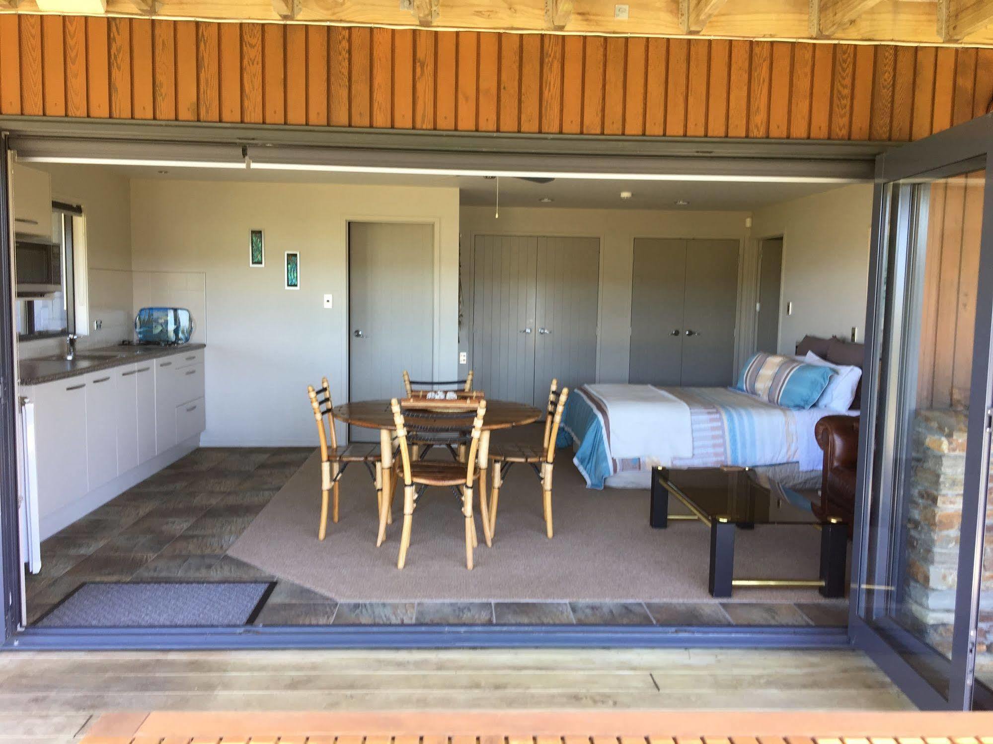 Whangamata Vistas B&B Kültér fotó