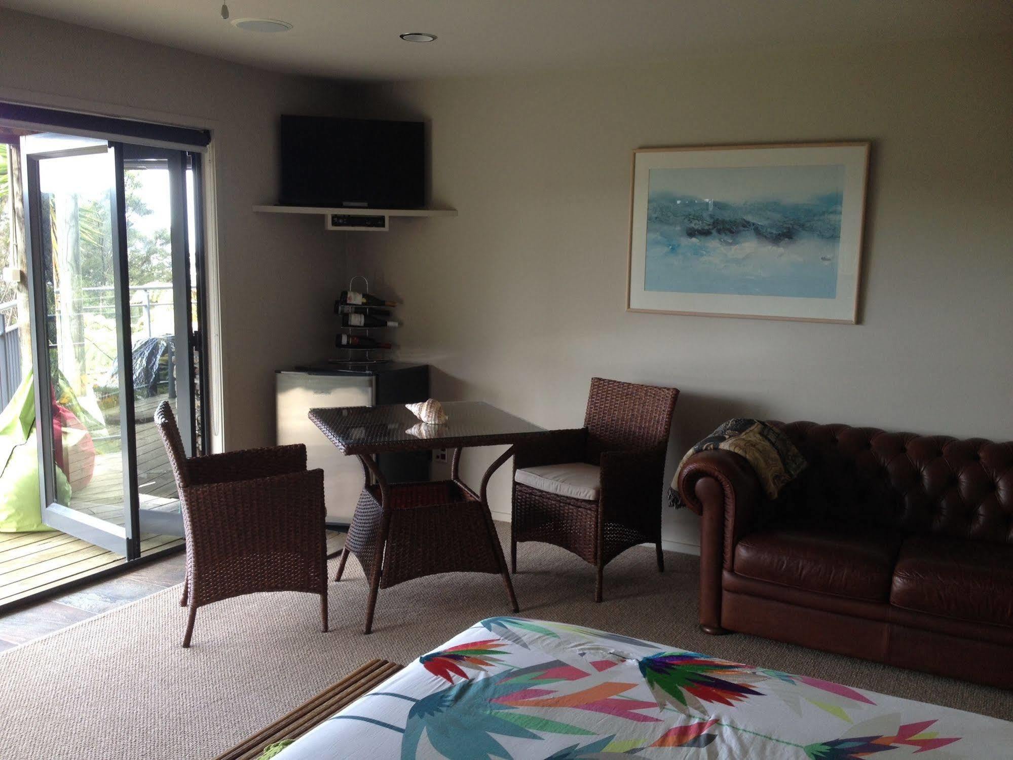 Whangamata Vistas B&B Kültér fotó