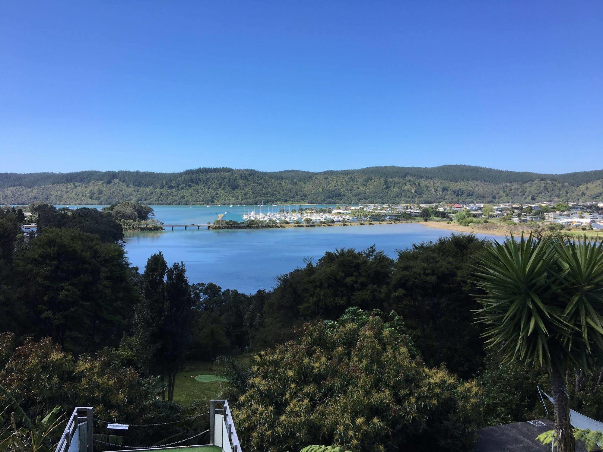 Whangamata Vistas B&B Kültér fotó